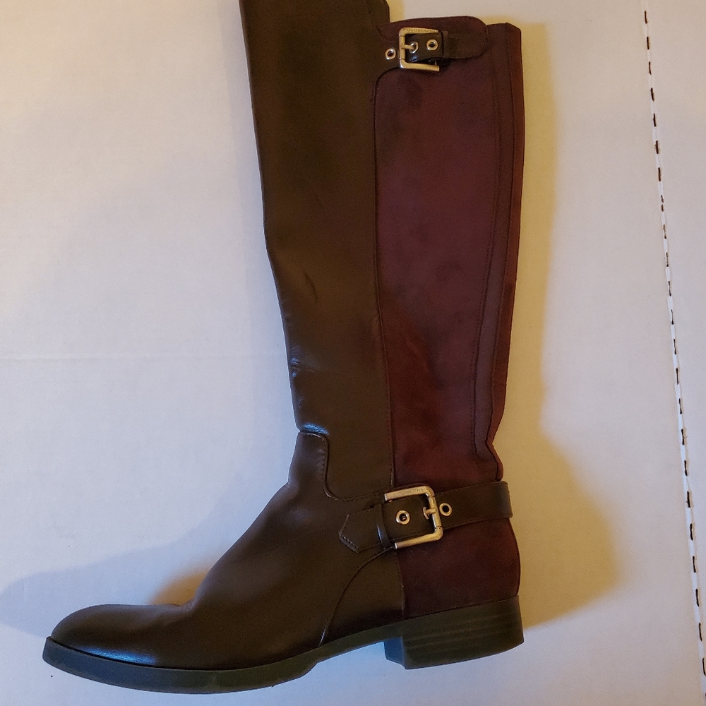 Liz Claiborne Brown and Burgundy Knee-High Heeled Boots - Picture 5 of 7